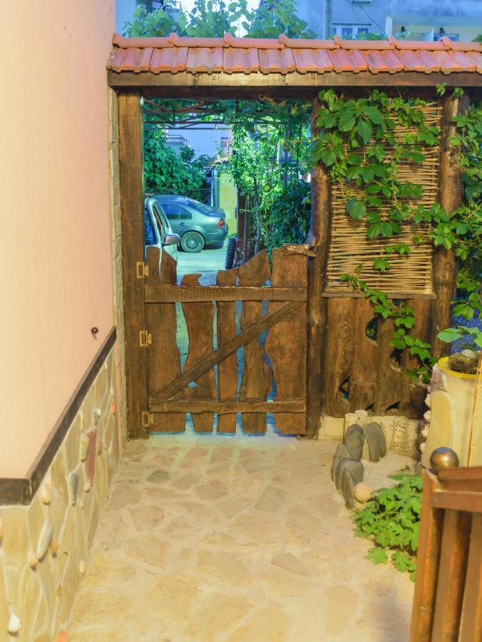Holiday House Gendar, Tchernomorets Extérieur photo